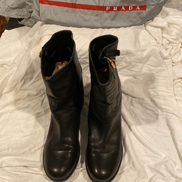 Prada Leather Ankle Boot size 38 - Picture 1 of 12